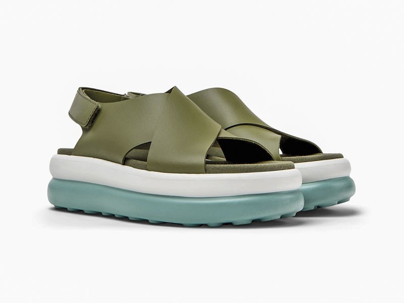 Platform sandals