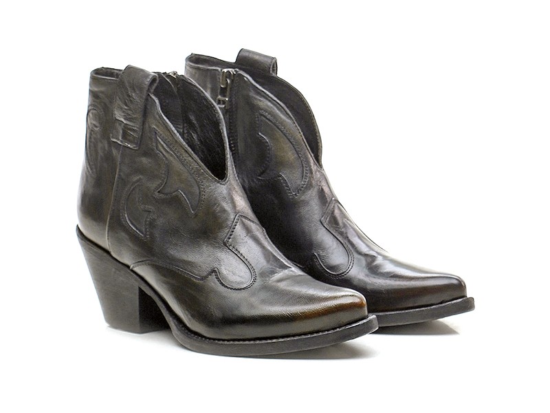 Botinetas vaqueras bajas