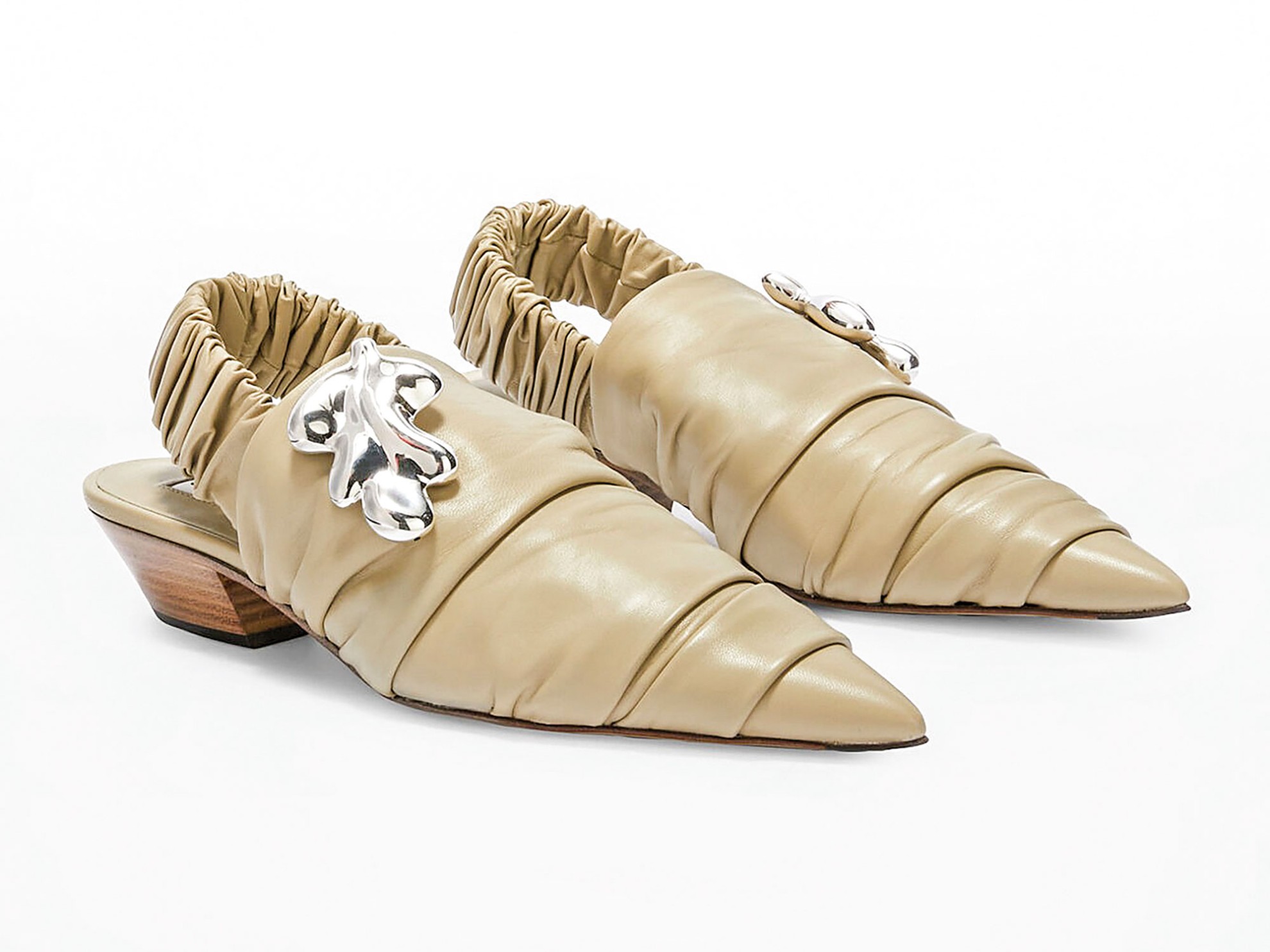 Zapatos cerrados bajos lisos