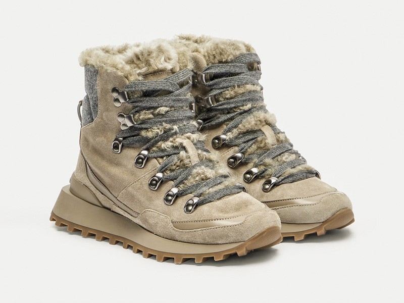 BOTAS BOTINETAS ESQUI NIEVE TENDENCIA CALZADO TEMPORADA OTOÑO INVIERNO 2027 SERMA 159 P01210122.jpg Ski Footwear Combines Volume with Visible Warmth Details