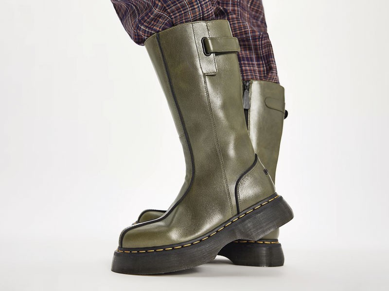 Flat boots: the warmest style