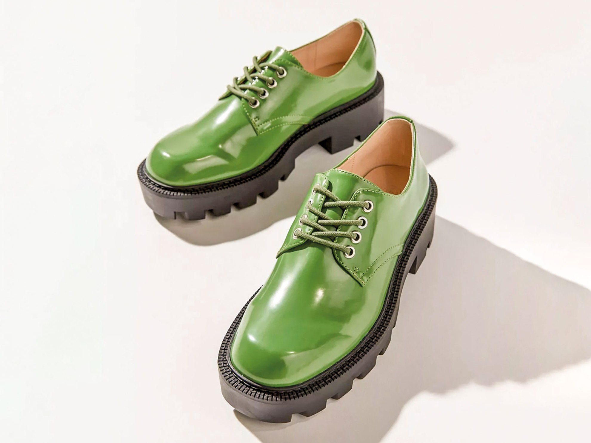 Zapatos bajos acordonados