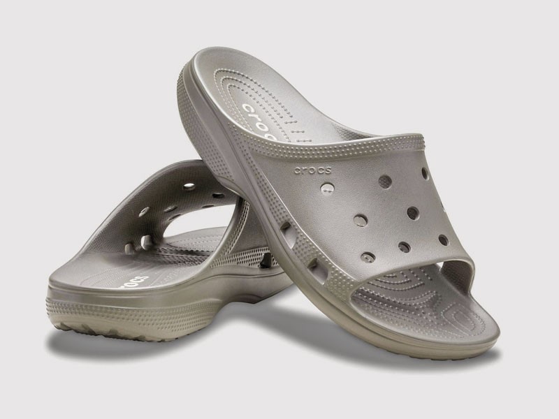 CHANCLAS INYECTADAS MUJER CALZADO TENDENCIA PRIMAVERA VERNAO 2026 2027 SERMA167Captura-de-pantalla-2026-04-01-a-la(s)-11.40.27.jpg Injected women’s footwear explores volume and molded forms