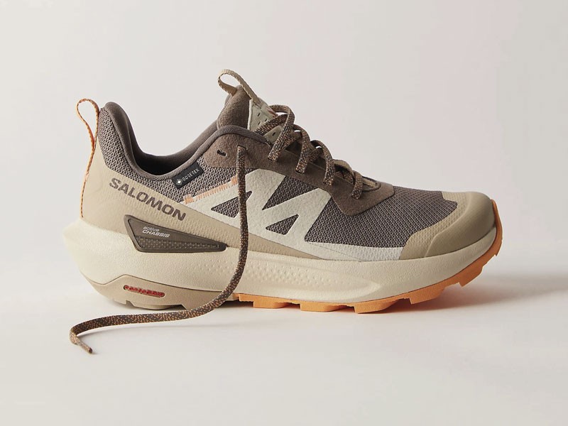 Urban sports sneakers