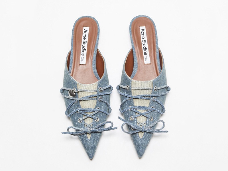 Denim conquers summer footwear