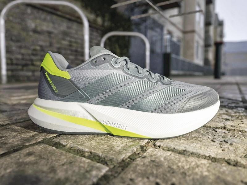 Running sneakers with technical mesh uppers and higher sole profiles