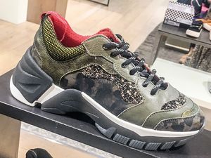 CALZADO-ZAPATO-MODA-TENDENCIA-MUJER-ZAPATILLAS-SHOES-FOOTWEAR-FASHION-TRENDS-WOMAN-SNEAKERSIMG_4510.jpg