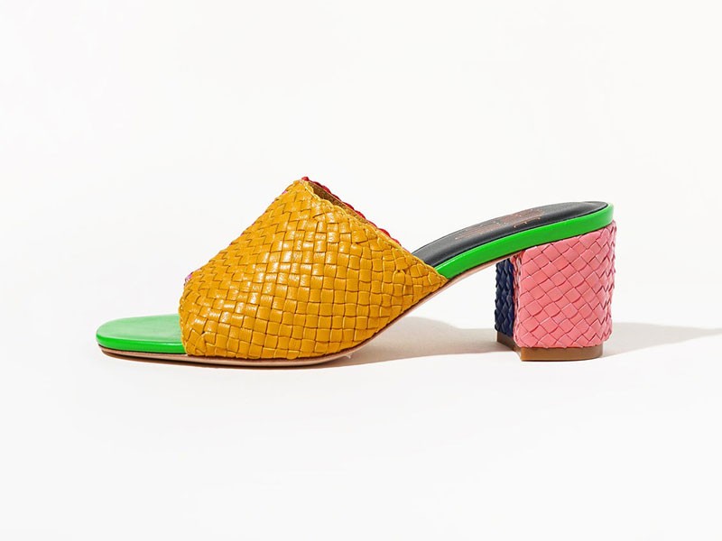 FULL-COLOR! Bold and vibrant modeling for the upcoming Spring-Summer 23/24
