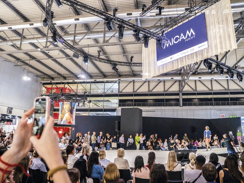 Durante los días de feria, MICAM vuelve a ser la mayor plataforma de moda y negocios de calzados.