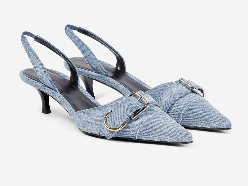 tendencia denim MODA TENDENCIA TEMPORADA PRIMAVERA VERANO 2024 2025 SERMAP00924795.jpg Denim: Primavera Verano 2024·25