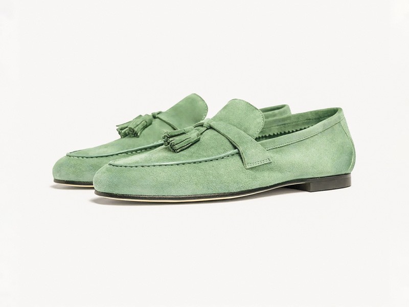 Mocasines sport actualizan suelas, color y capelladas blandas
