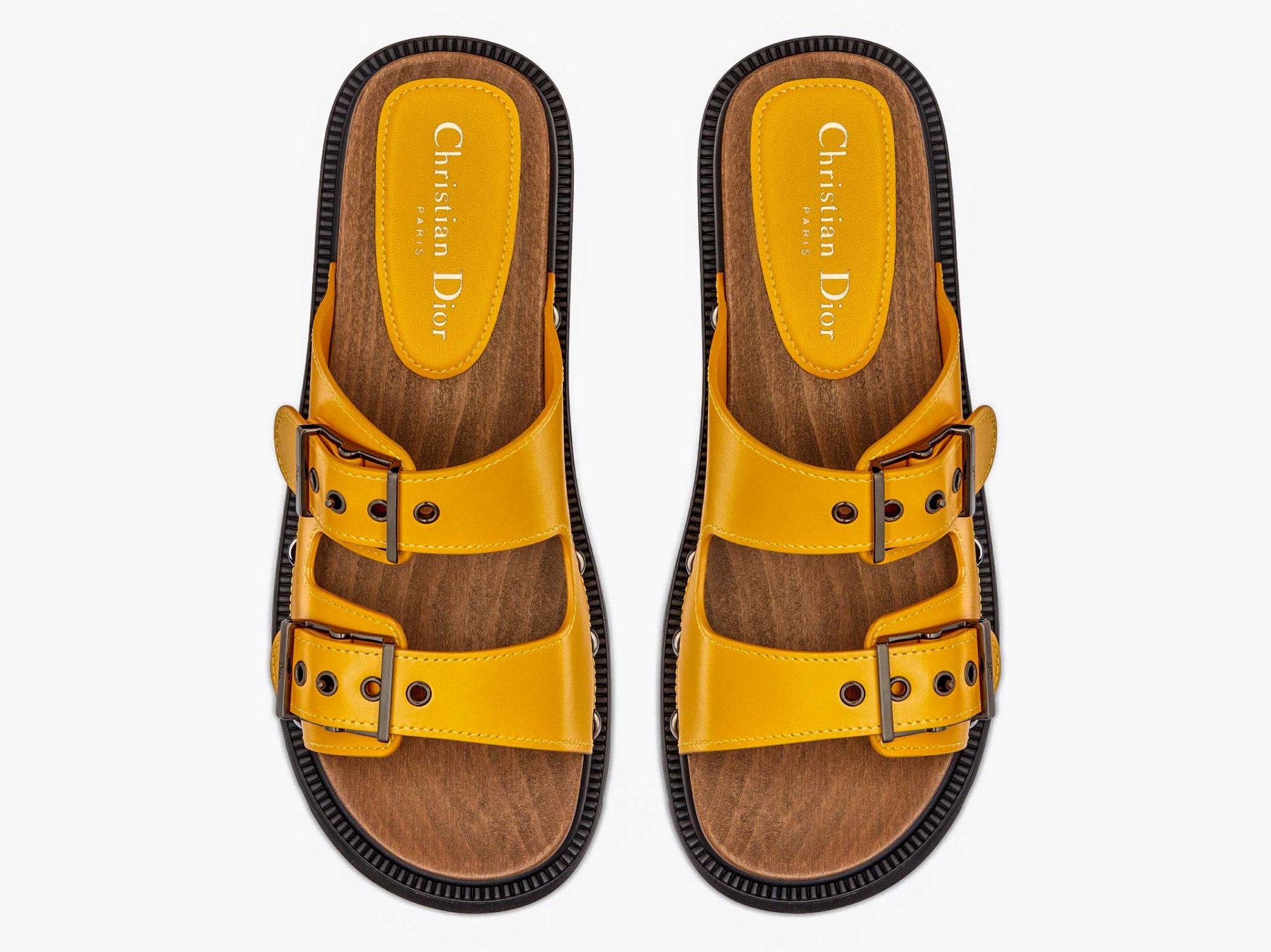 UNIQUE. DIOR clogs with a hybrid sole: wood and TR rubber