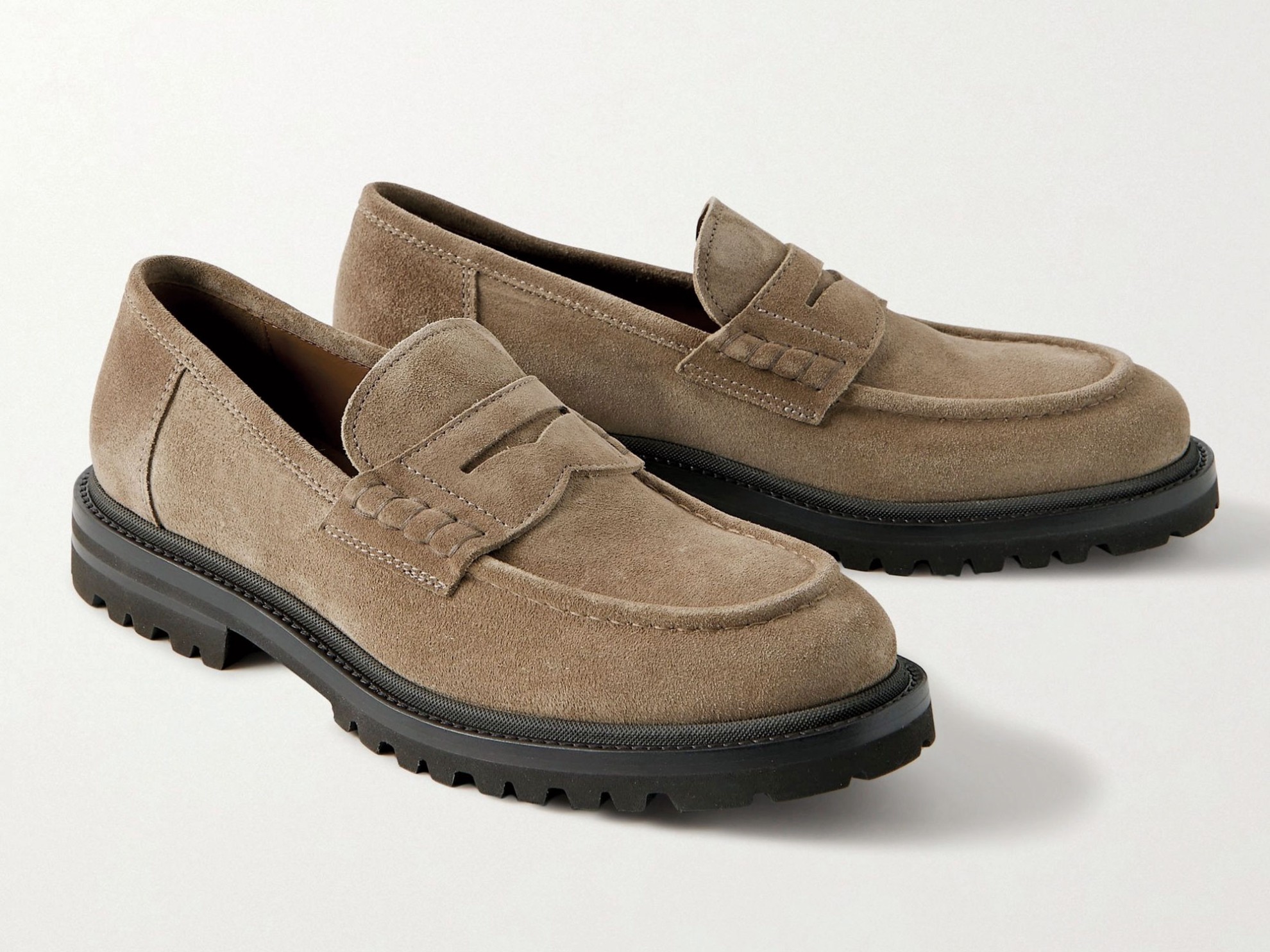 Casual moccasins: Relaxed and comfortable