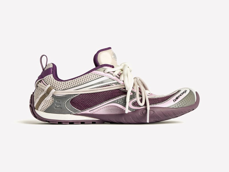 Fashion sneakers activate pink, lilac and technical soles