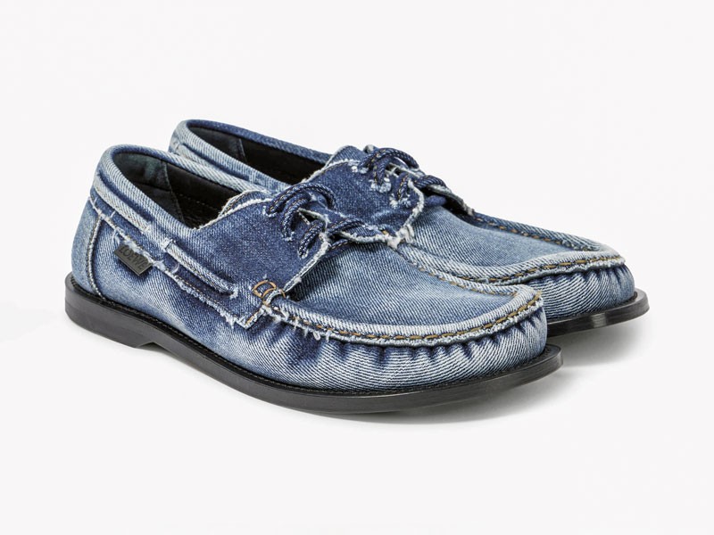 Lace-up docksides