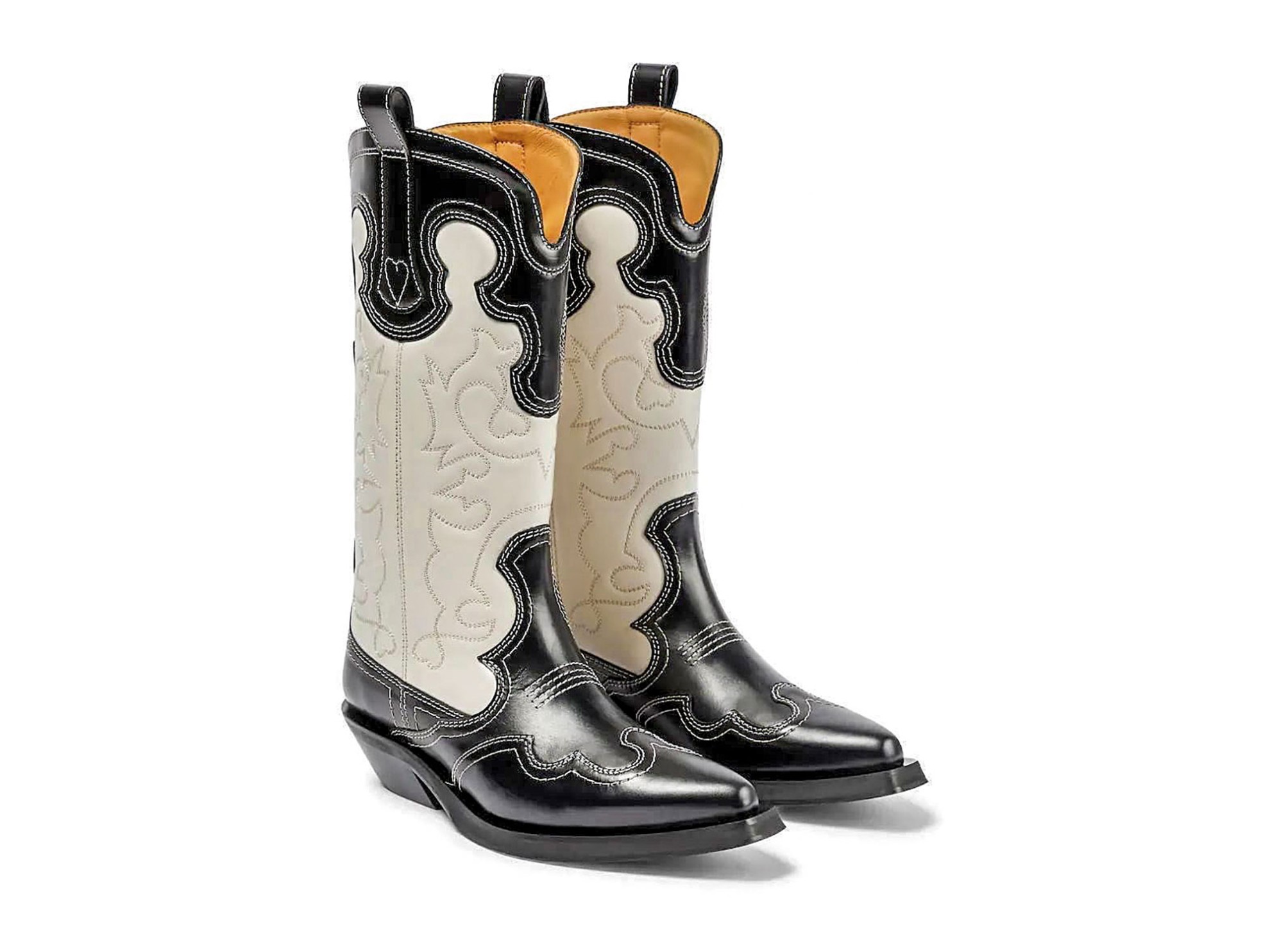 Botas vaqueras: Un estilo que perdura
