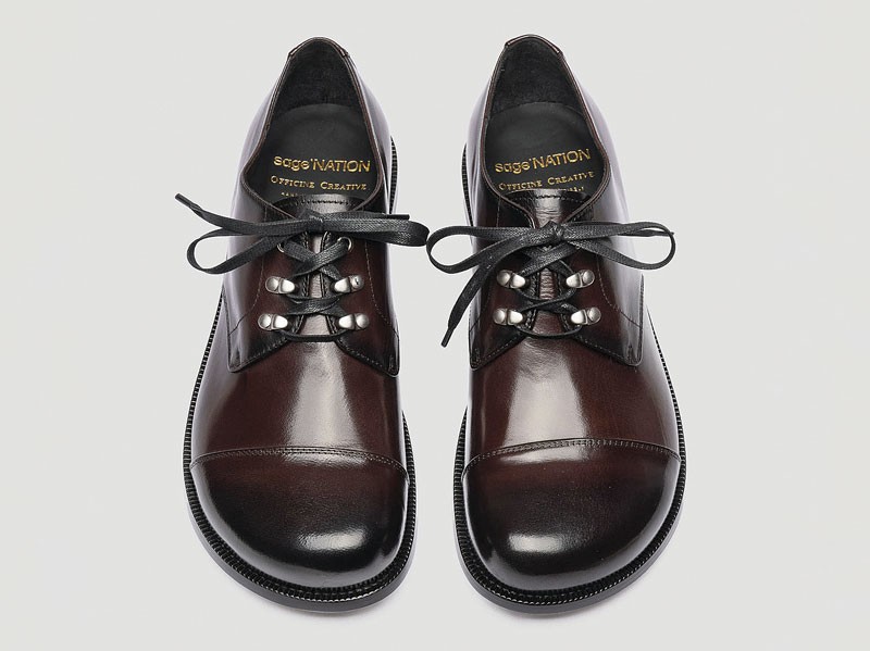 Calzado barefoot amplía el confort masculino con líneas bajas