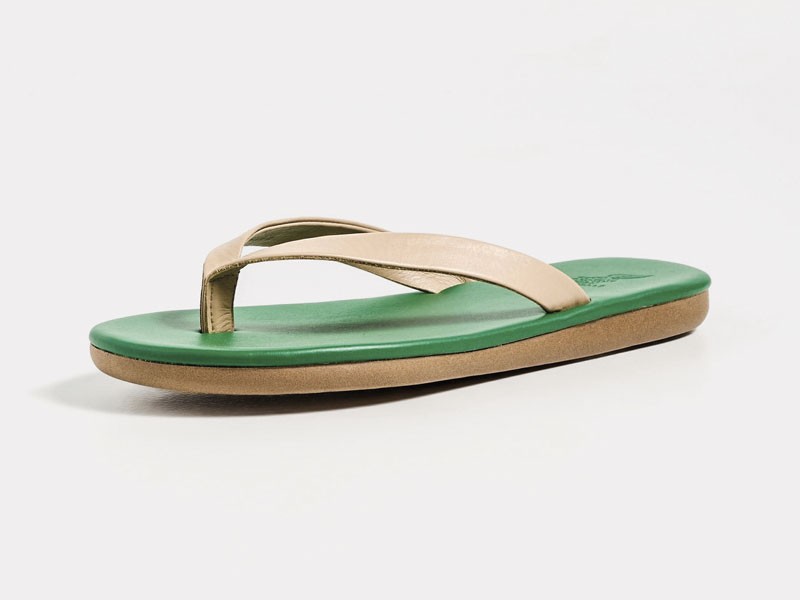 Beach flip-flops build identity through color and flat soles