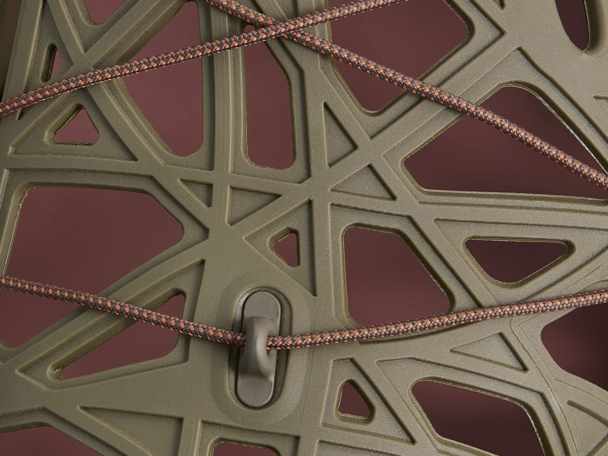 Entramado de TPU Desafío DIOR: ¿se impondrá la moda de los calzados técnicos?