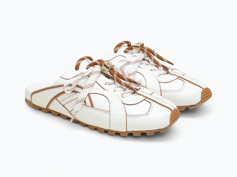 SPORTY MULES: They expand their offer to become a trend