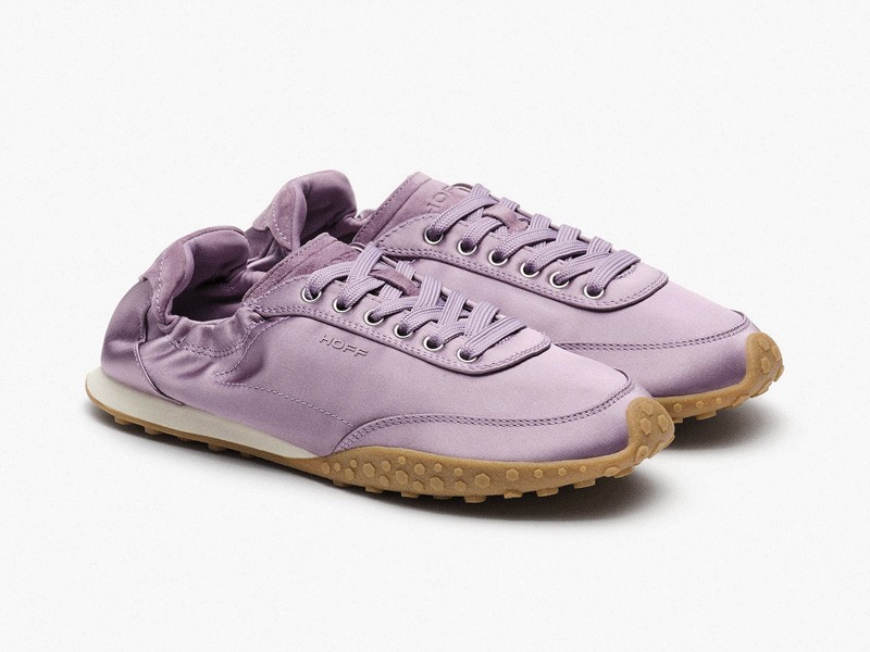 Soft materials support flexible uppers