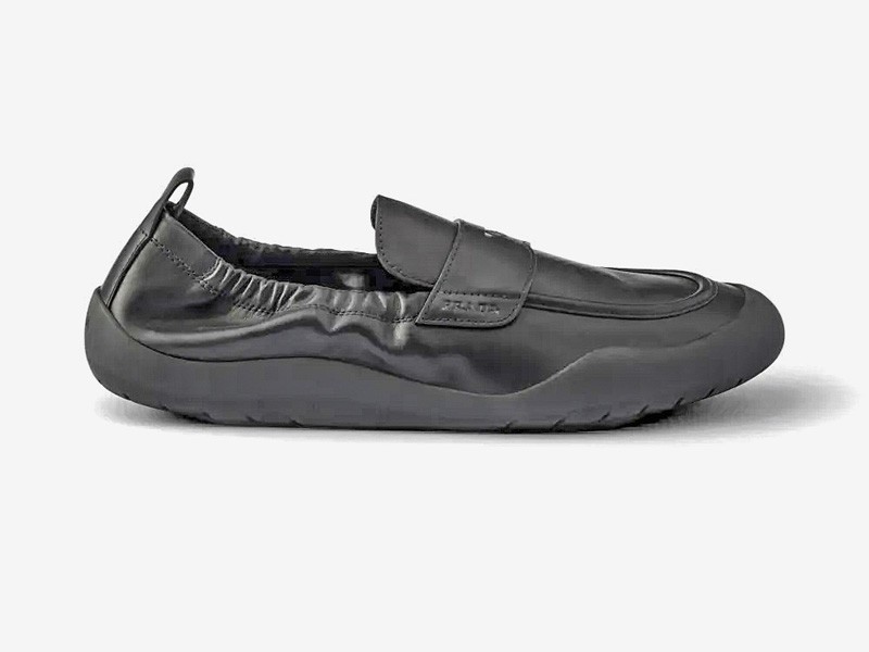MOCASINES HIBRIDOS TENDENCIA CALZADO TEMPORADA OTOÑO INVIERNO 2027 SERMA 159 36134622_67761221_1000.jpg Hybrid Loafers Pair Classic Uppers with Sport-Inspired Soles