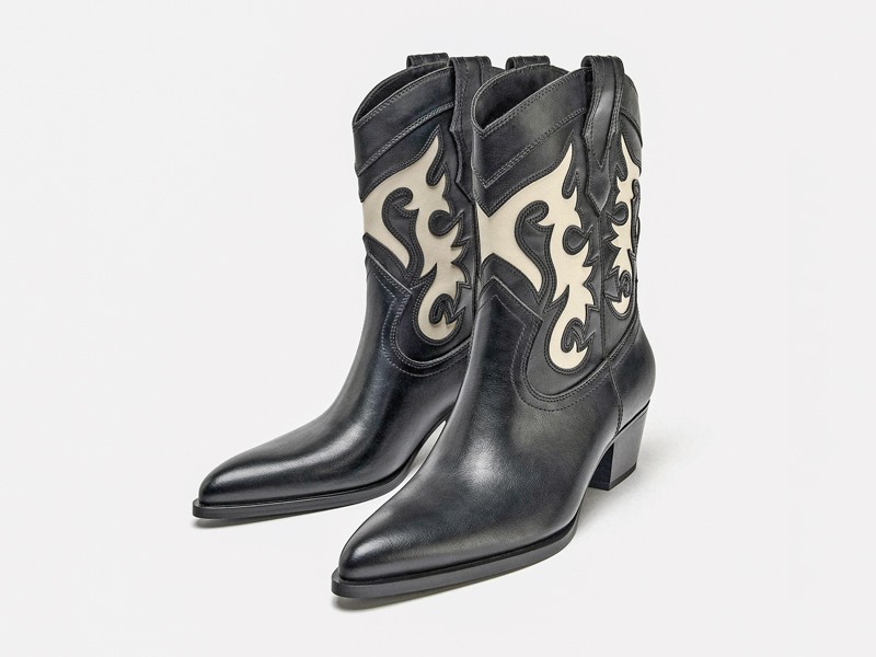 Botas vaqueras con caña alta y puntera afilada