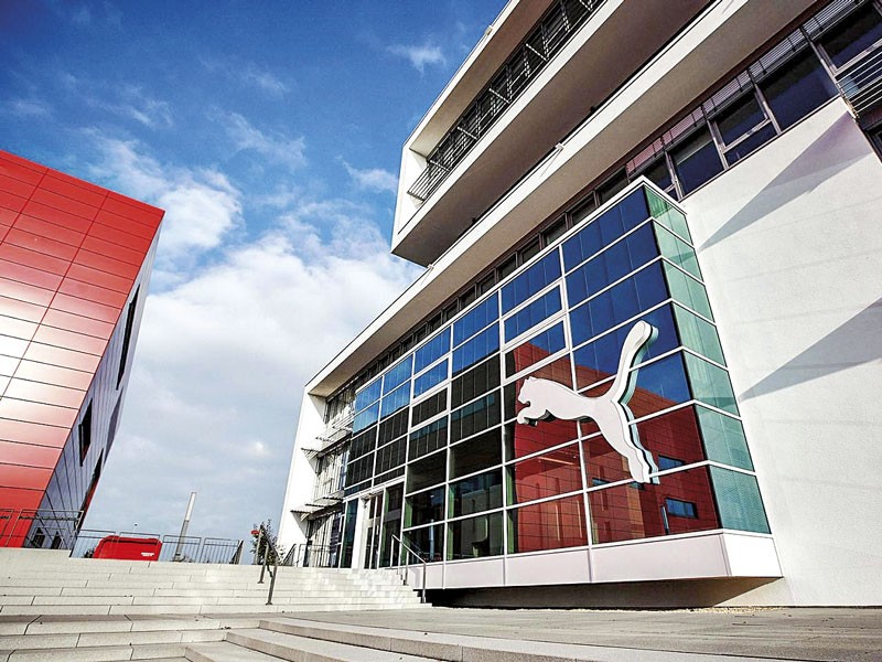 La caída bursátil y la incertidumbre en el mercado internacional, llevó a PUMA a evaluar su eventual venta.