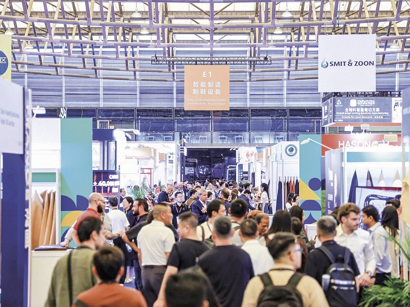 En el centro neurálgico de los negocios en Asia, que se proyecta sobre toda la región y el mundo.