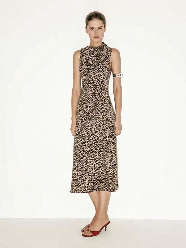 ANIMAL PRINT MUJER TENDENCIA CALZADO MARROQUINERIA BOLSOS CARTERAS PRIMAVERA VERANO 2026 SERMA 15837044070-30-001.jpg Animal print coordinates women's footwear collections