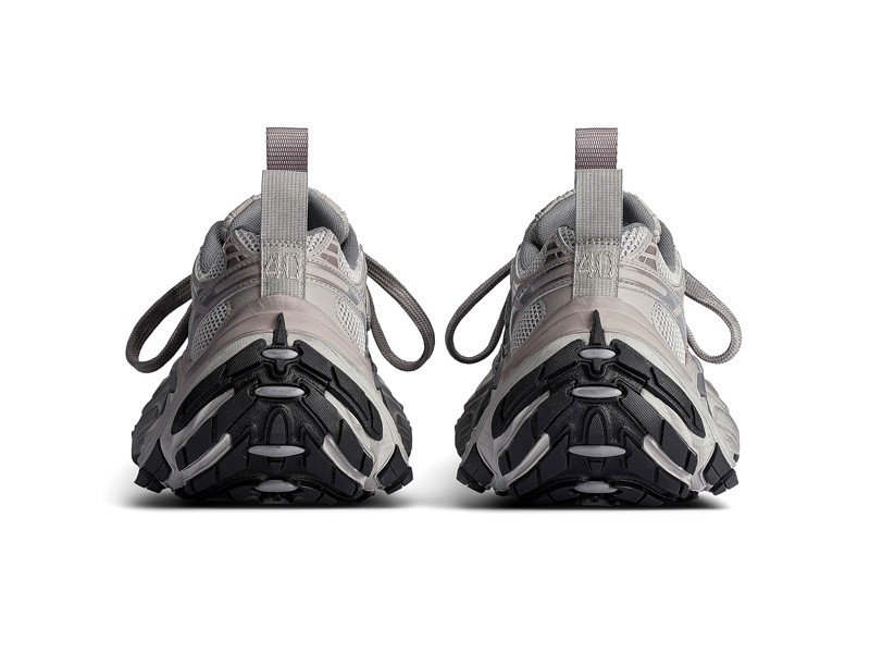 Las 6XL Superchunky de BALENCIAGA marcan la continuidad del estilo “pesado”